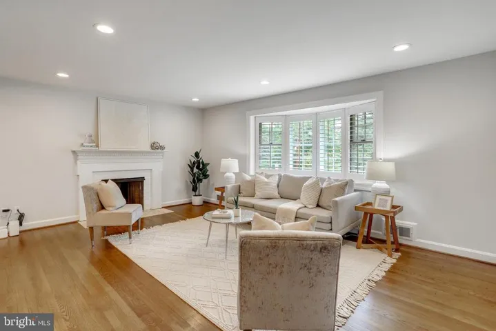 1234 N Chambliss St N, Alexandria, Virginia 22312