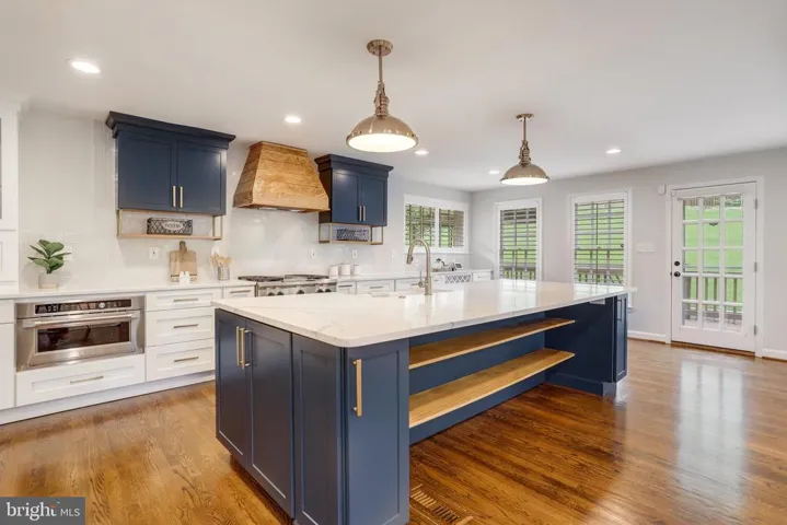 1234 N Chambliss St N, Alexandria, Virginia 22312