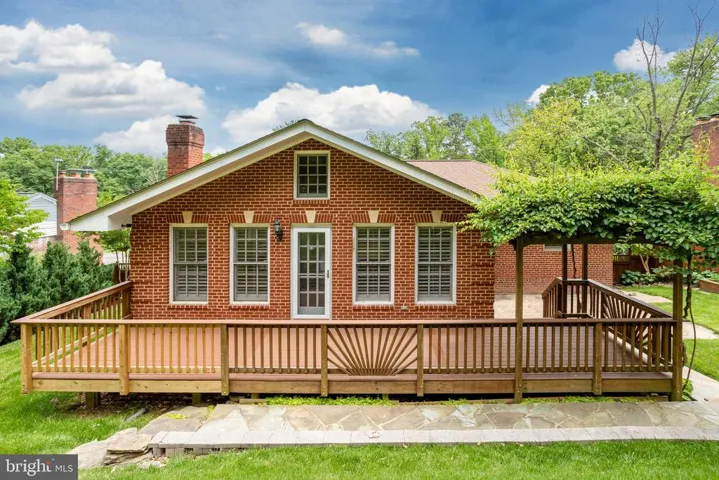 1234 N Chambliss St N, Alexandria, Virginia 22312