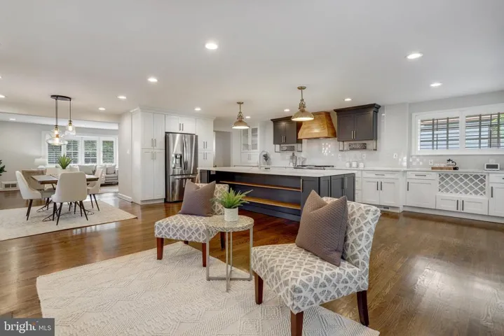 1234 N Chambliss St N, Alexandria, Virginia 22312