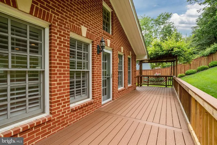 1234 N Chambliss St N, Alexandria, Virginia 22312