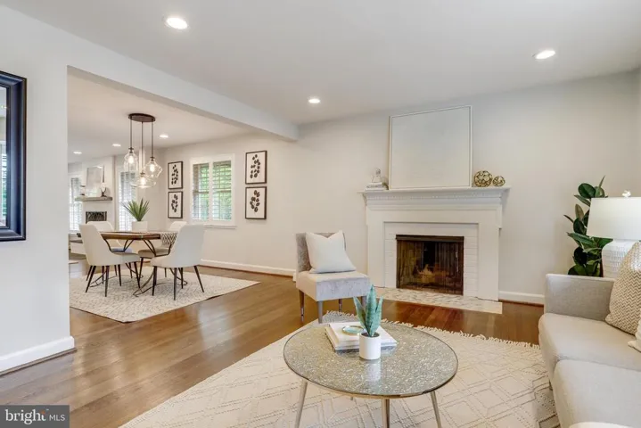 1234 N Chambliss St N, Alexandria, Virginia 22312