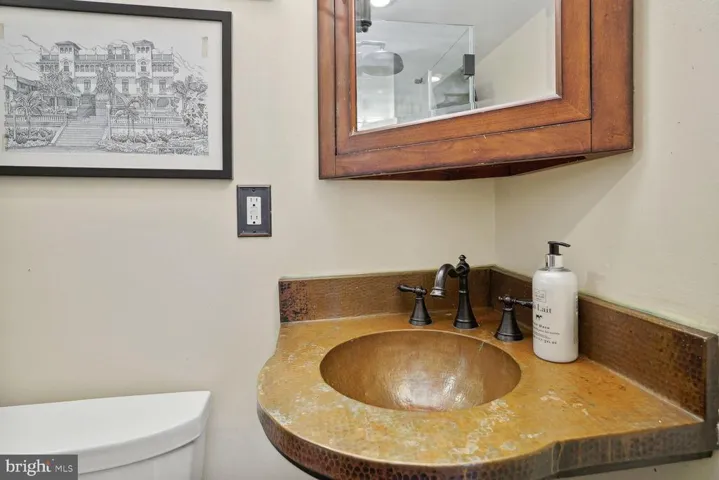 3907 Forest Grove Dr, Annandale, Virginia 22003