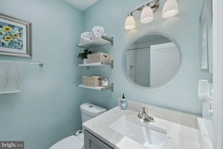 2454 39th Pl Nw, Washington, District of Columbia 20007