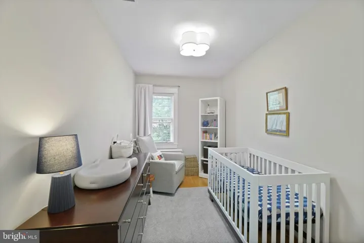 2454 39th Pl Nw, Washington, District of Columbia 20007