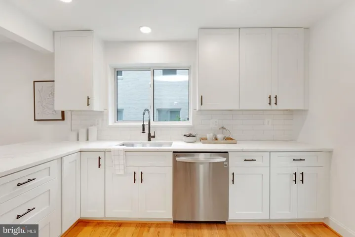 2724 Hickory St, Alexandria, Virginia 22305