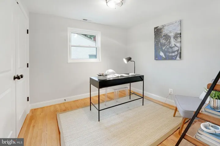 2724 Hickory St, Alexandria, Virginia 22305