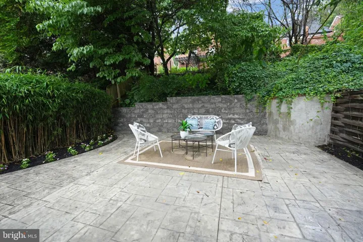 2724 Hickory St, Alexandria, Virginia 22305