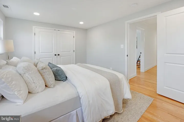 2724 Hickory St, Alexandria, Virginia 22305