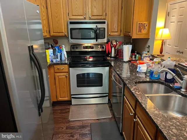7028 Ellingham Cir #30, Alexandria, Virginia 22315