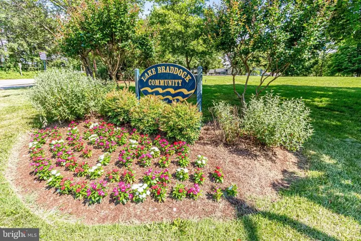 5522 Beaconsfield Ct, Burke, Virginia 22015