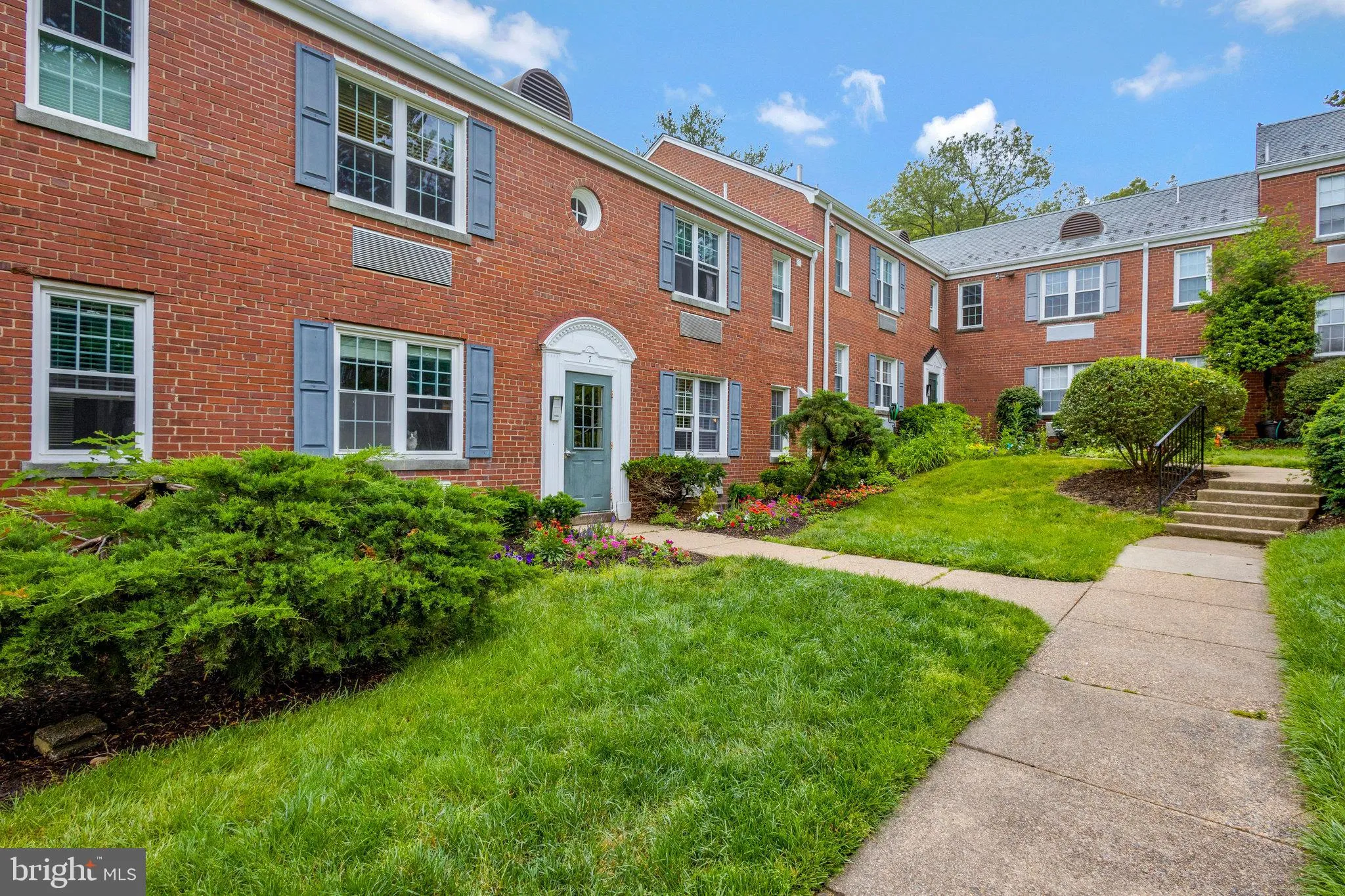 7 AUBURN COURT, Alexandria, VA 22305