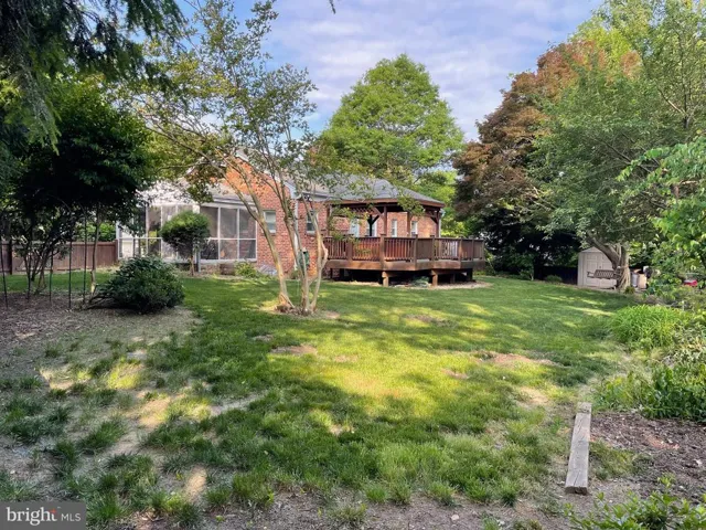 800 Ridge Pl, Falls Church, Virginia 22046