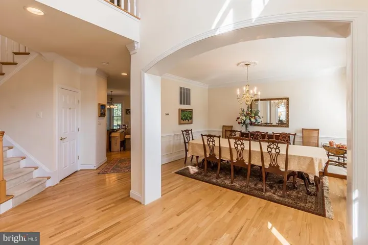 2044 Lord Fairfax Rd, Vienna, Virginia 22182