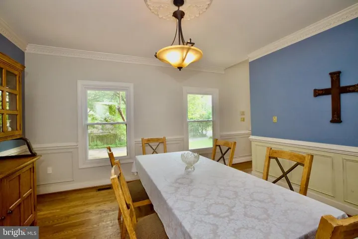 610 Langston Ln, Falls Church, Virginia 22046