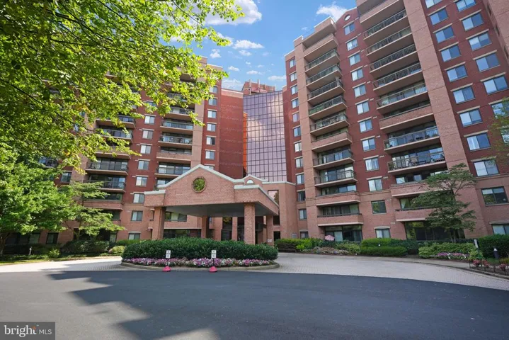 2230 George C Marshall Dr #414, Falls Church, Virginia 22043