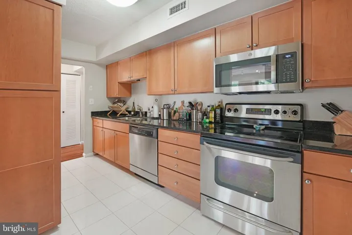 2230 George C Marshall Dr #414, Falls Church, Virginia 22043
