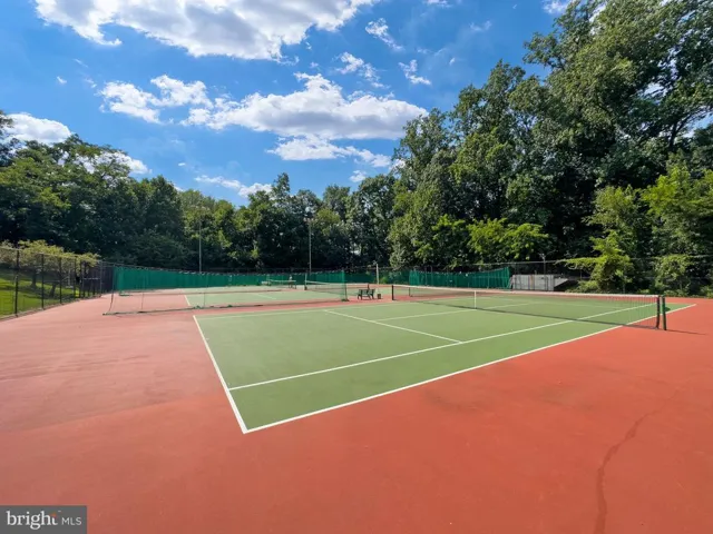 2230 George C Marshall Dr #414, Falls Church, Virginia 22043