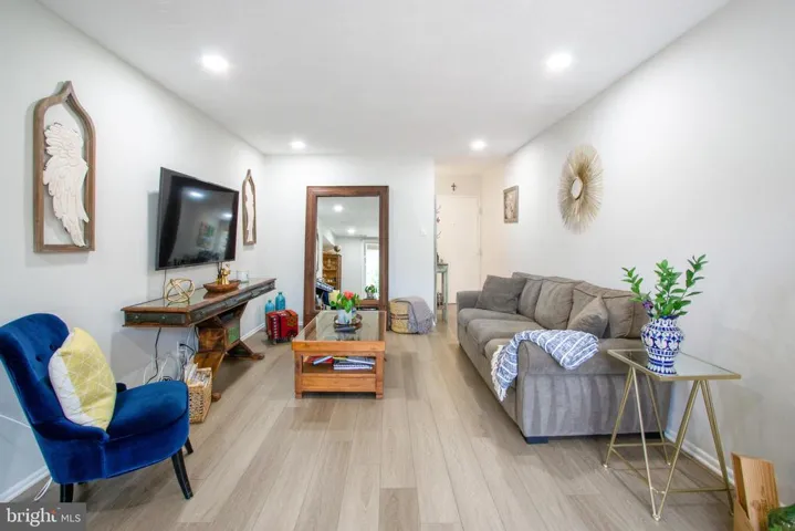 5009 7th Rd S #102, Arlington, Virginia 22204