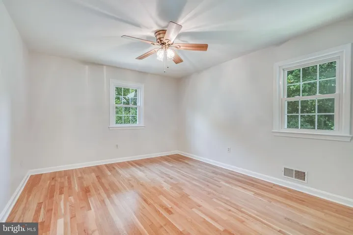 7734 Virginia Ln, Falls Church, Virginia 22043