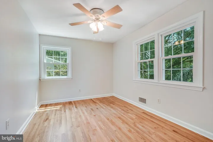 7734 Virginia Ln, Falls Church, Virginia 22043