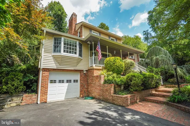 7734 Virginia Ln, Falls Church, Virginia 22043
