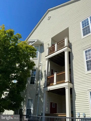 6500 Tayack Pl #201, Alexandria, Virginia 22312