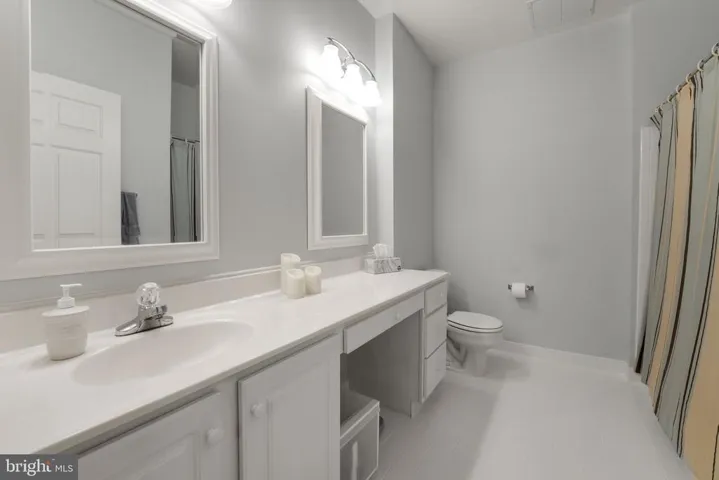 6500 Tayack Pl #201, Alexandria, Virginia 22312
