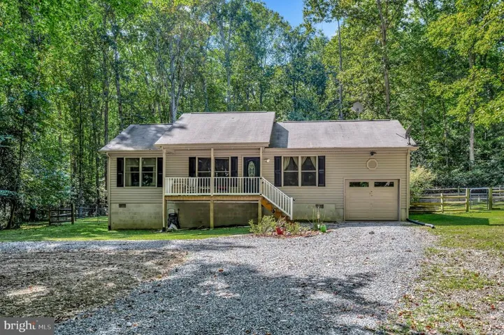 185 Beaver Pond Way, Mineral, Virginia 23117