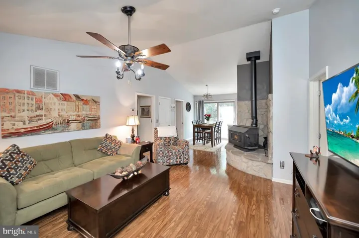 185 Beaver Pond Way, Mineral, Virginia 23117