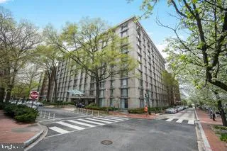 950 25TH, Washington, DC 20037