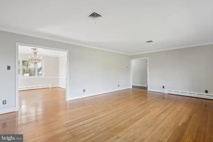 4837 27th St N, Arlington, Virginia 22207