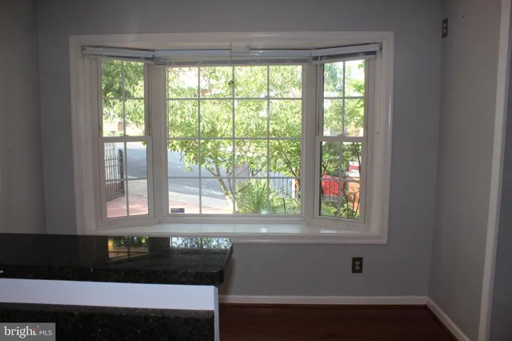 2454 S Monroe St, Arlington, Virginia 22206