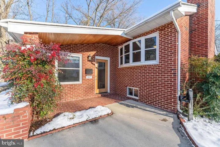867 N Jacksonville St N, Arlington, Virginia 22205