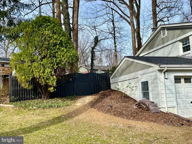 6808 Murray Ln, Annandale, Virginia 22003