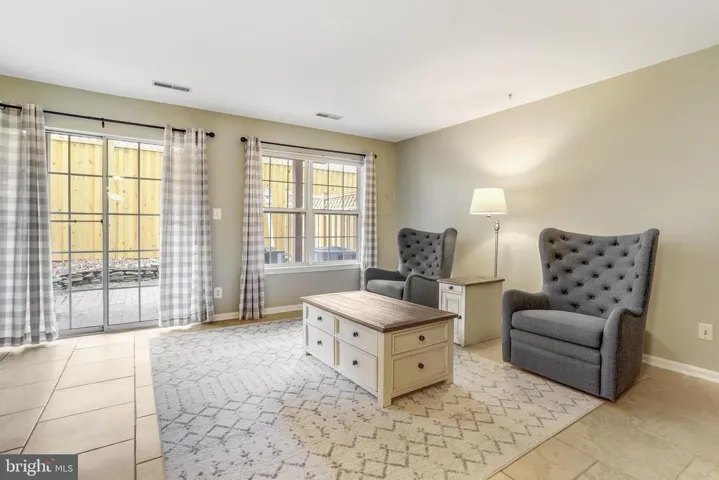 141 Martin Ln, Alexandria, Virginia 22304