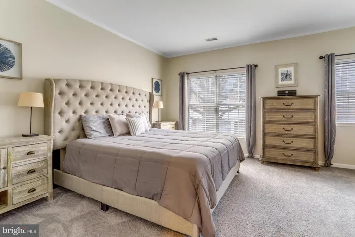 141 Martin Ln, Alexandria, Virginia 22304