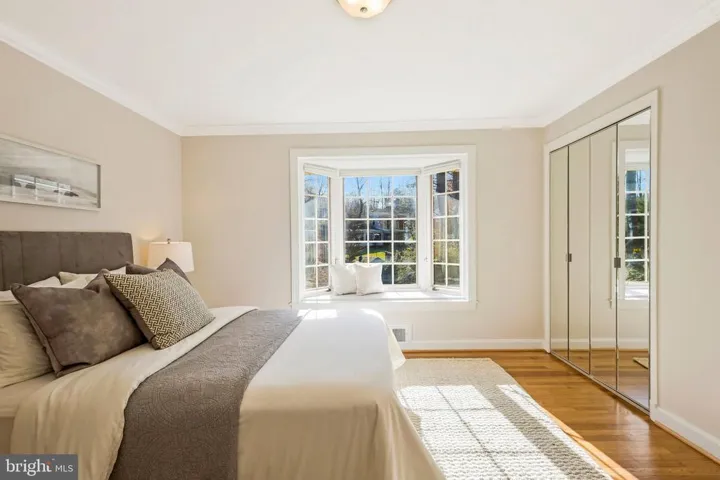 5916 Jewell Ct, Alexandria, Virginia 22312