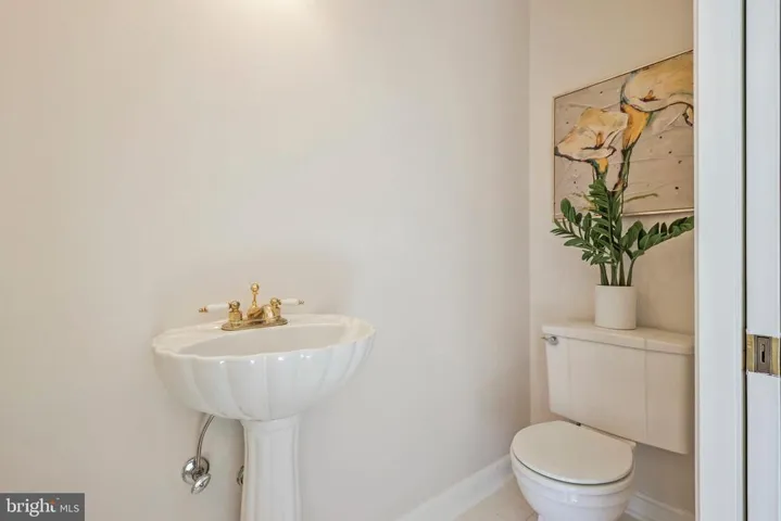 5916 Jewell Ct, Alexandria, Virginia 22312