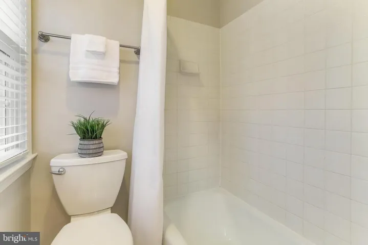 4205 Vicki Ct, Alexandria, Virginia 22312