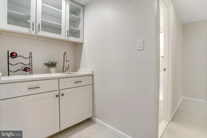 4205 Vicki Ct, Alexandria, Virginia 22312