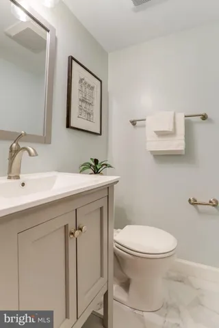 4205 Vicki Ct, Alexandria, Virginia 22312