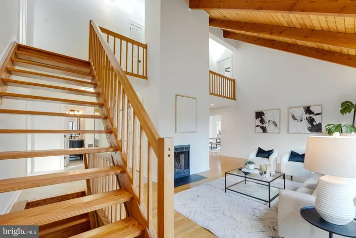 925 N Jacksonville St N, Arlington, Virginia 22205