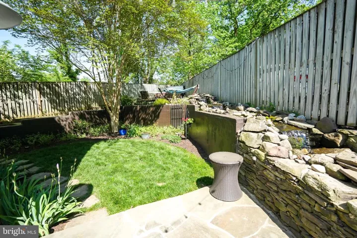 925 N Jacksonville St N, Arlington, Virginia 22205