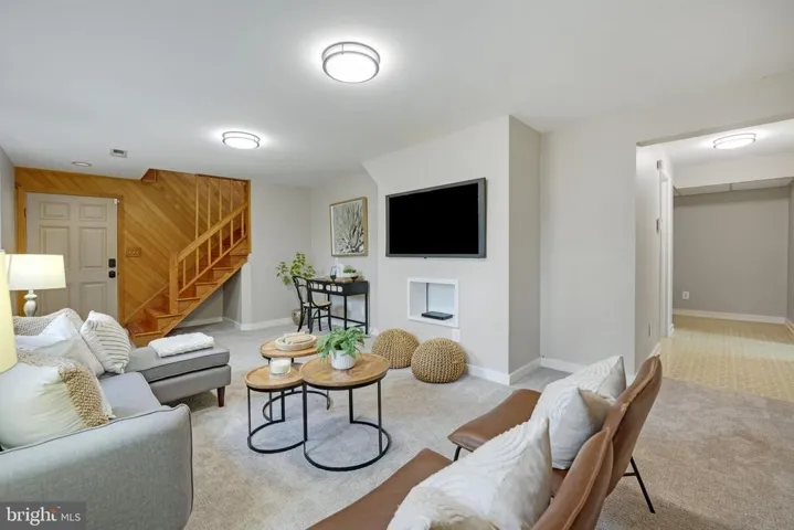 925 N Jacksonville St N, Arlington, Virginia 22205