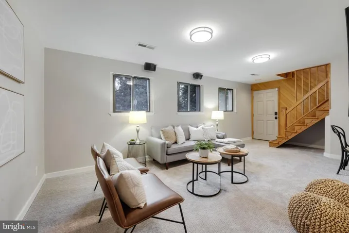 925 N Jacksonville St N, Arlington, Virginia 22205
