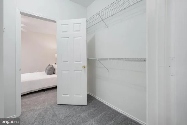 4405 Sedgehurst Dr #105, Fairfax, Virginia 22033