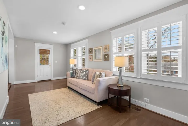 2517 Weisman Rd, Silver Spring, Maryland 20902