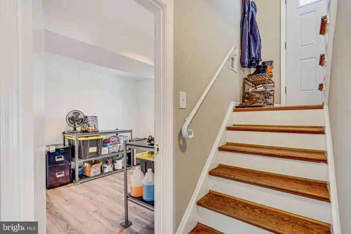 8356 Luce Ct, Springfield, Virginia 22153