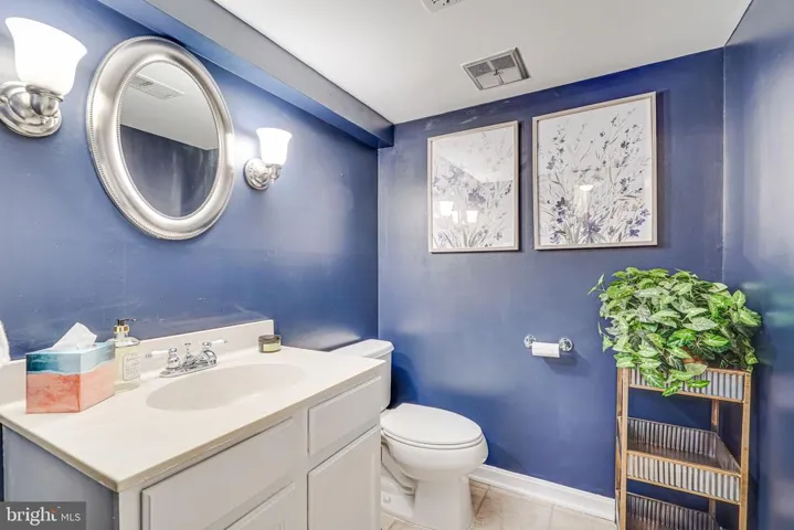 8356 Luce Ct, Springfield, Virginia 22153